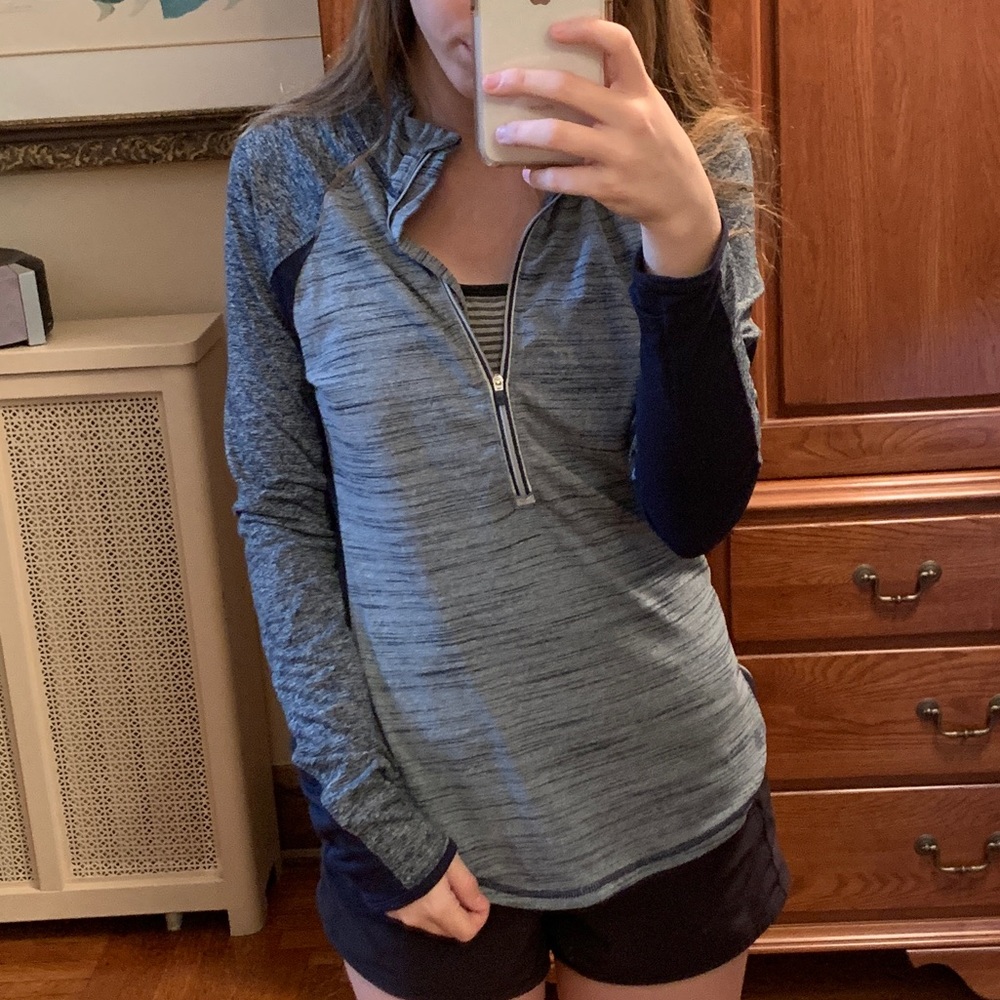 Athleta pullover